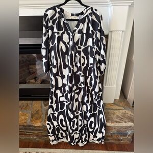 Umgee Black and White Graphic Dress